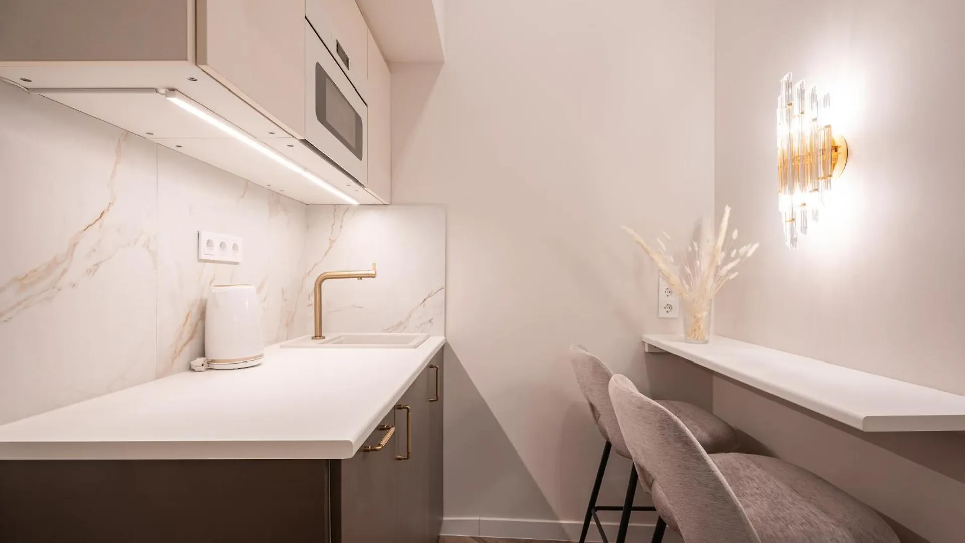 A20 - Boutique Apartment Best Location, By Bqa Budapest