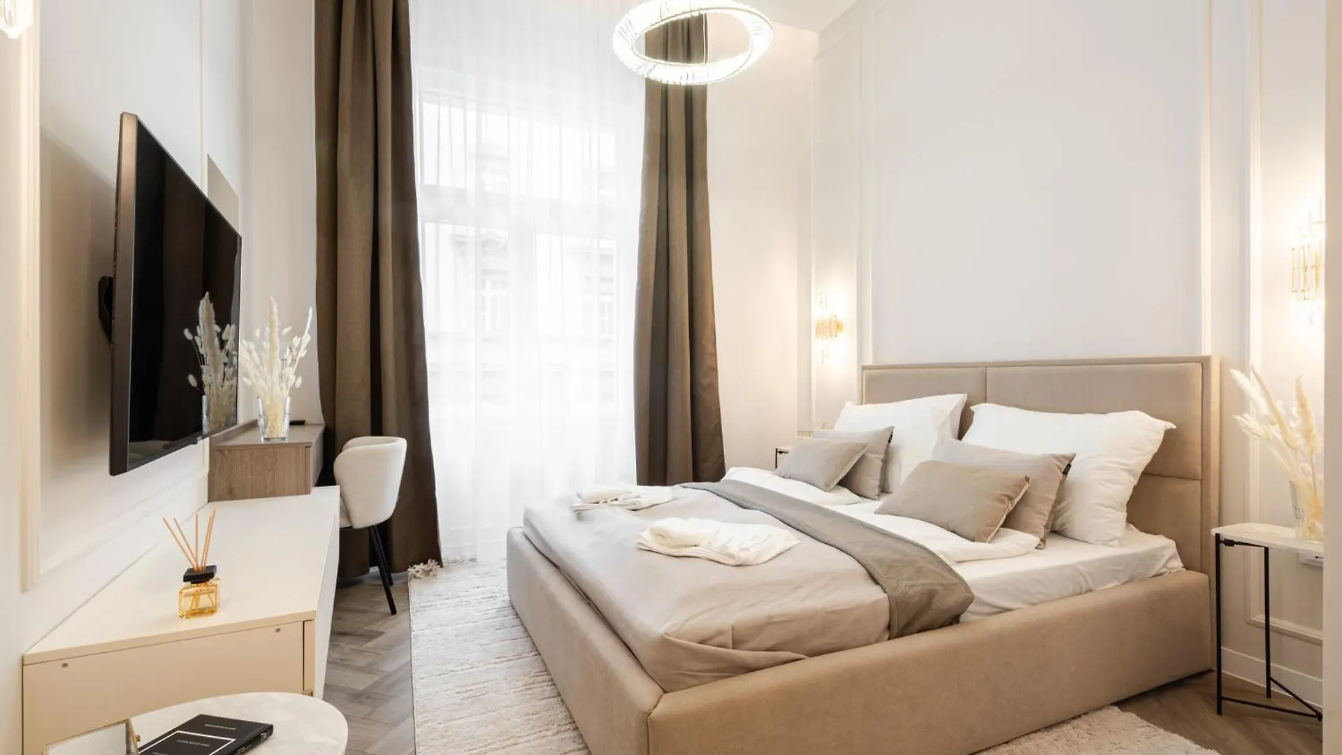 A20 - Boutique Apartment Best Location, By Bqa Budapest 0*,