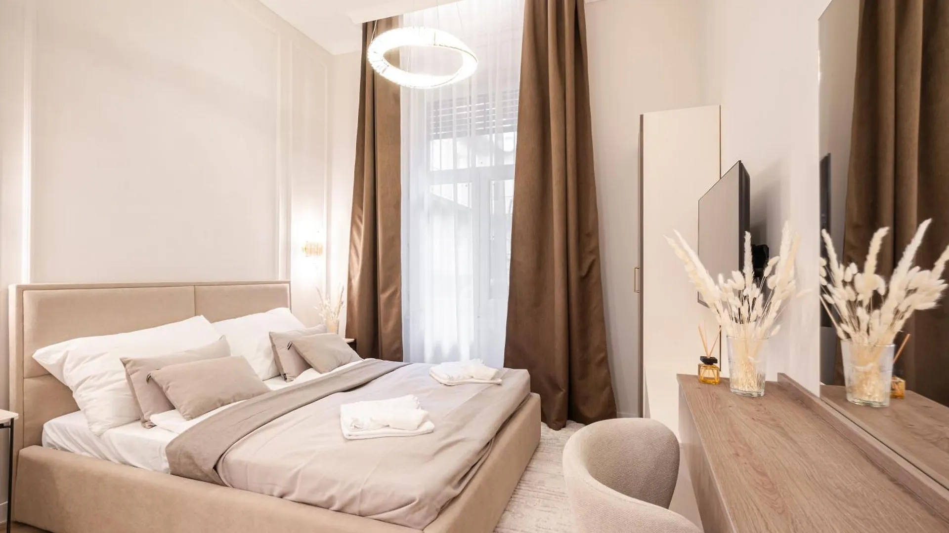 A20 - Boutique Apartment Best Location, By Bqa Budapest