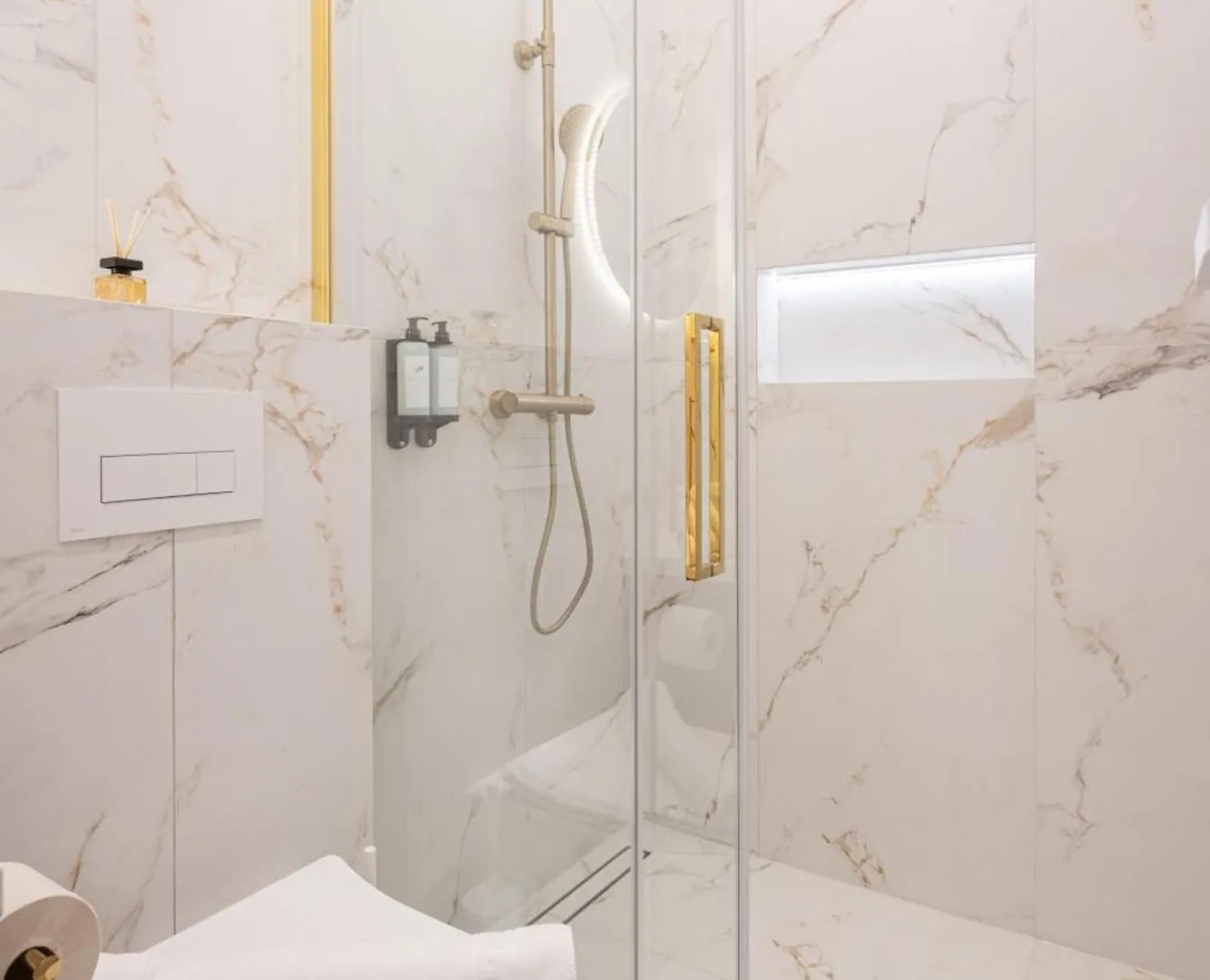 A20 - Boutique Apartment Best Location, By Bqa Budapest